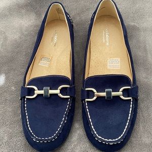 Liz Claiborne Dark Blue Suede Loafers.  Size 7 1/2 M